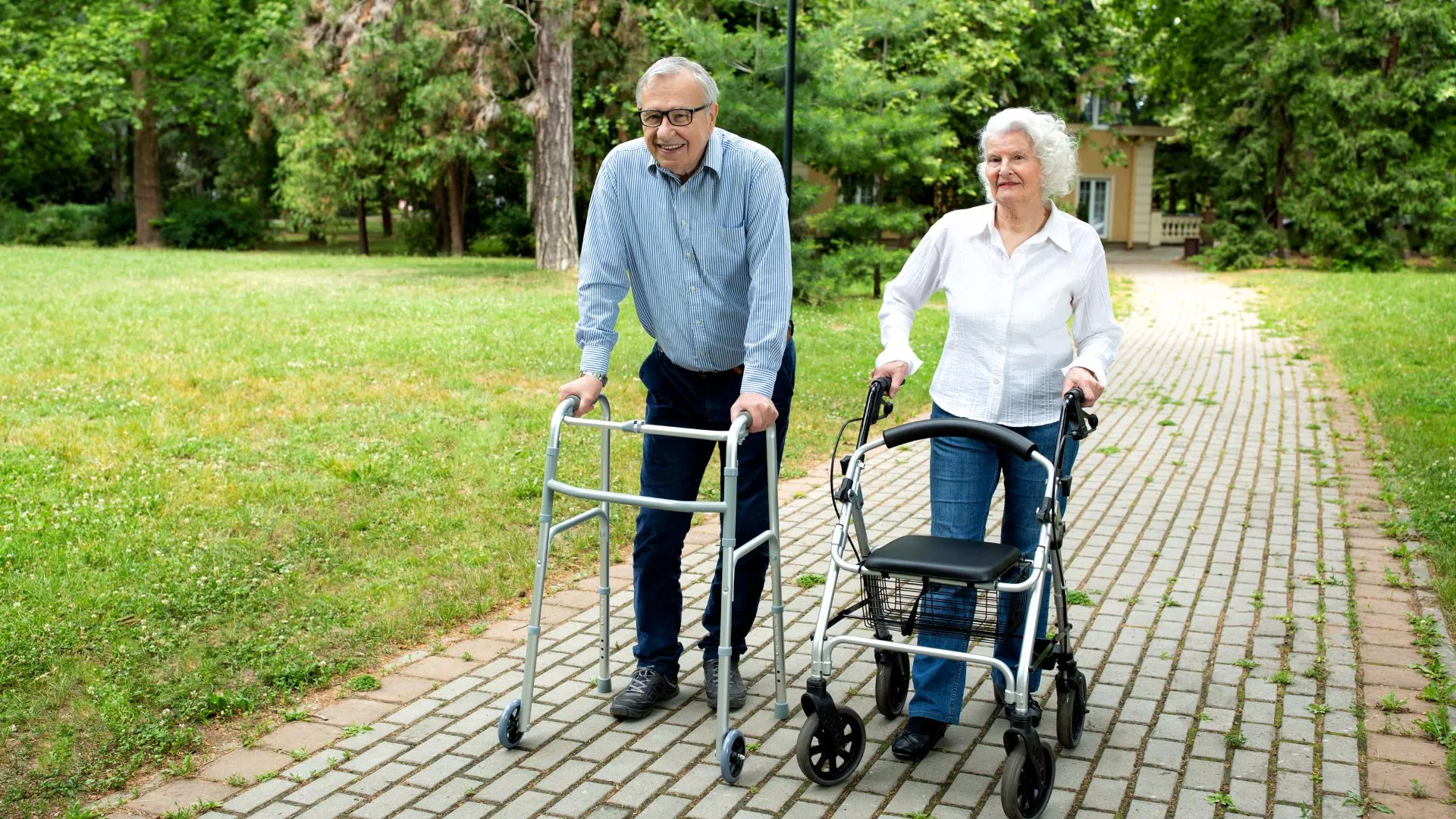 10 Tips Memilih Alat Bantu yang Tepat untuk Penyandang Disabilitas